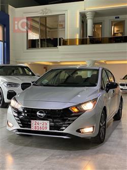 نيسان فيرسا